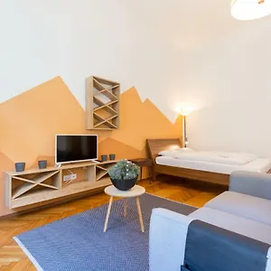 Sz11 Szekely , Budapest Hungary